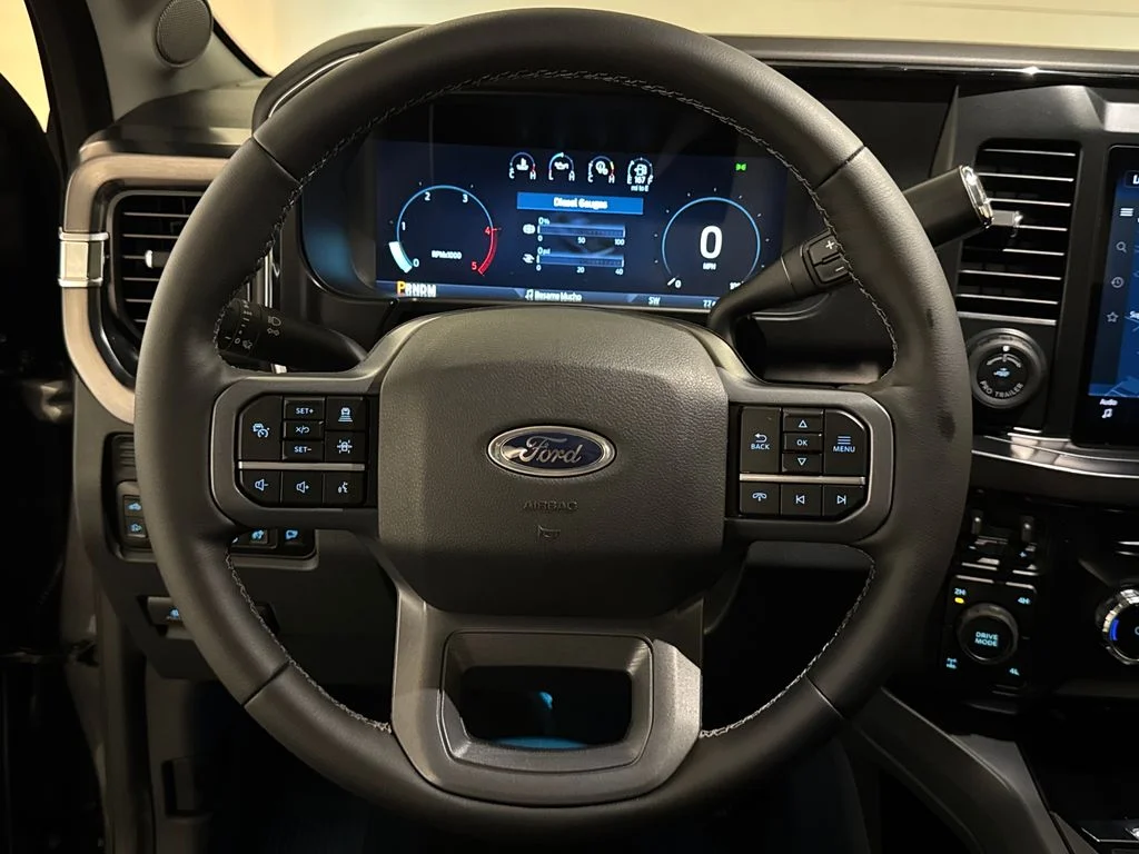 New 2026 Gray Ford Lariat image 8