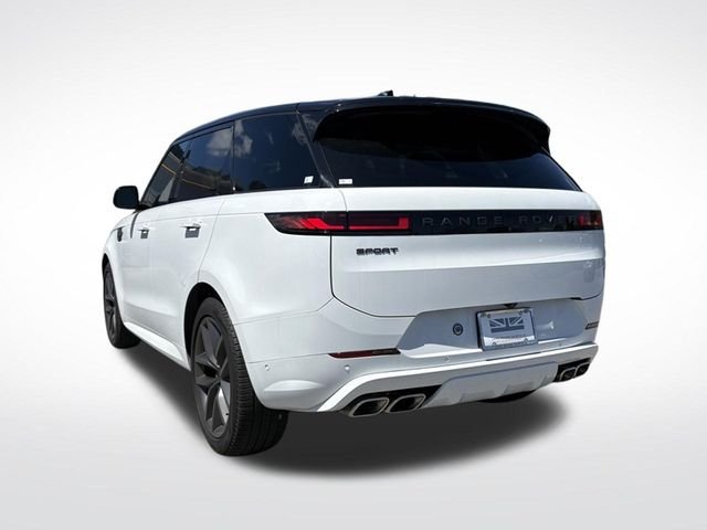 Certified Used 2025 White Land Rover Dynamic SE image 6
