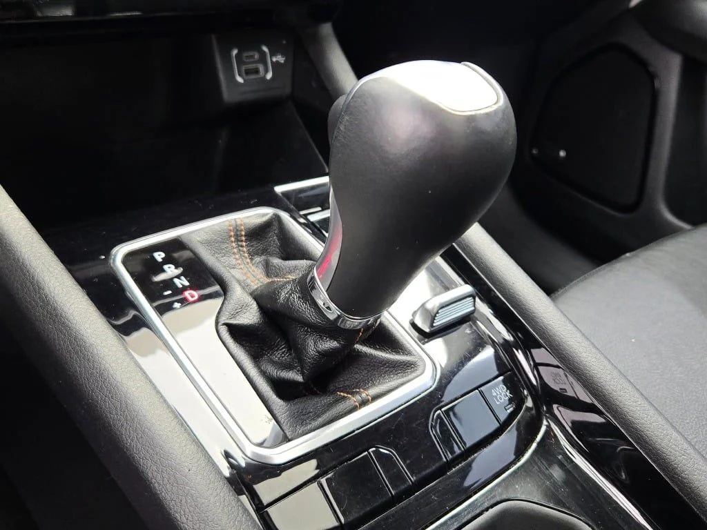 Used 2022 Black Jeep Limited image 26
