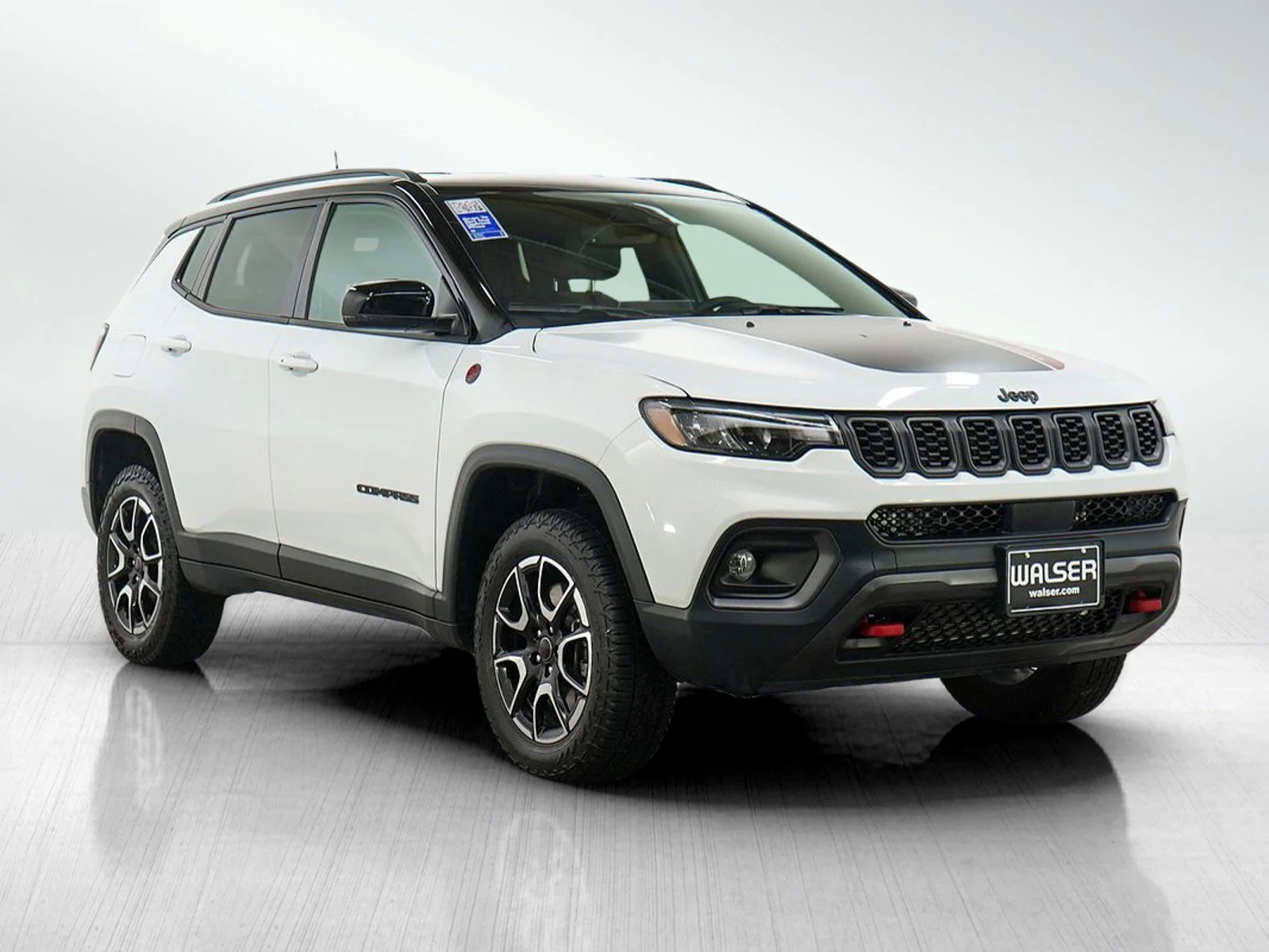 Used 2025 Bright White Clearcoat Jeep Trailhawk image 7