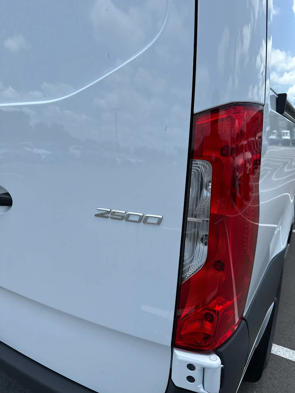 New 2025 Arctic White Mercedes-Benz  image 11