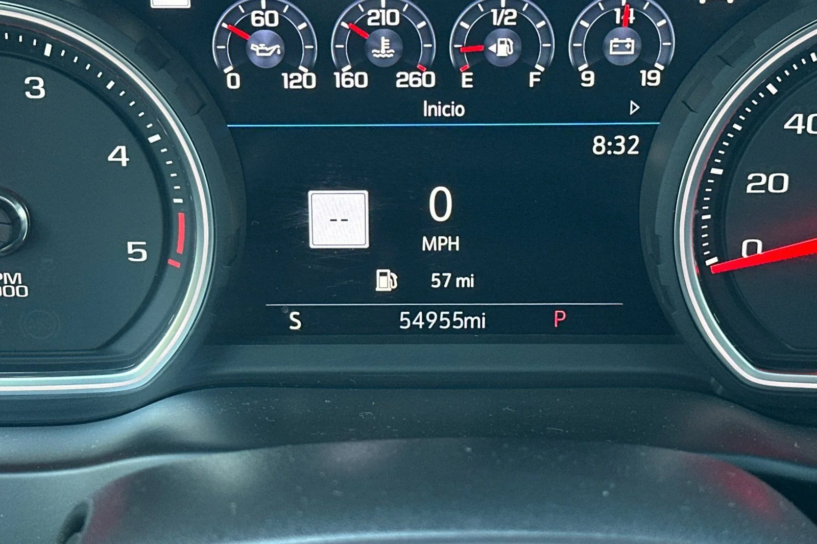 Used 2020 Iridescent Pearl Tricoat Chevrolet High Country image 28