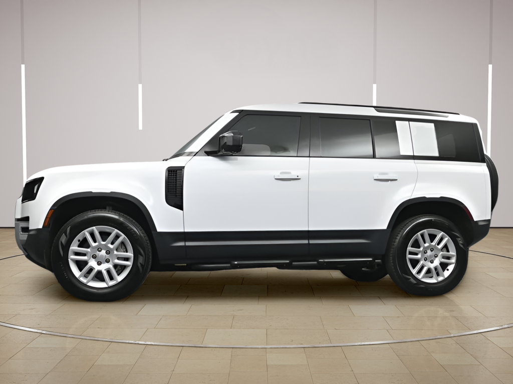 Certified Used 2025 White Land Rover S image 30