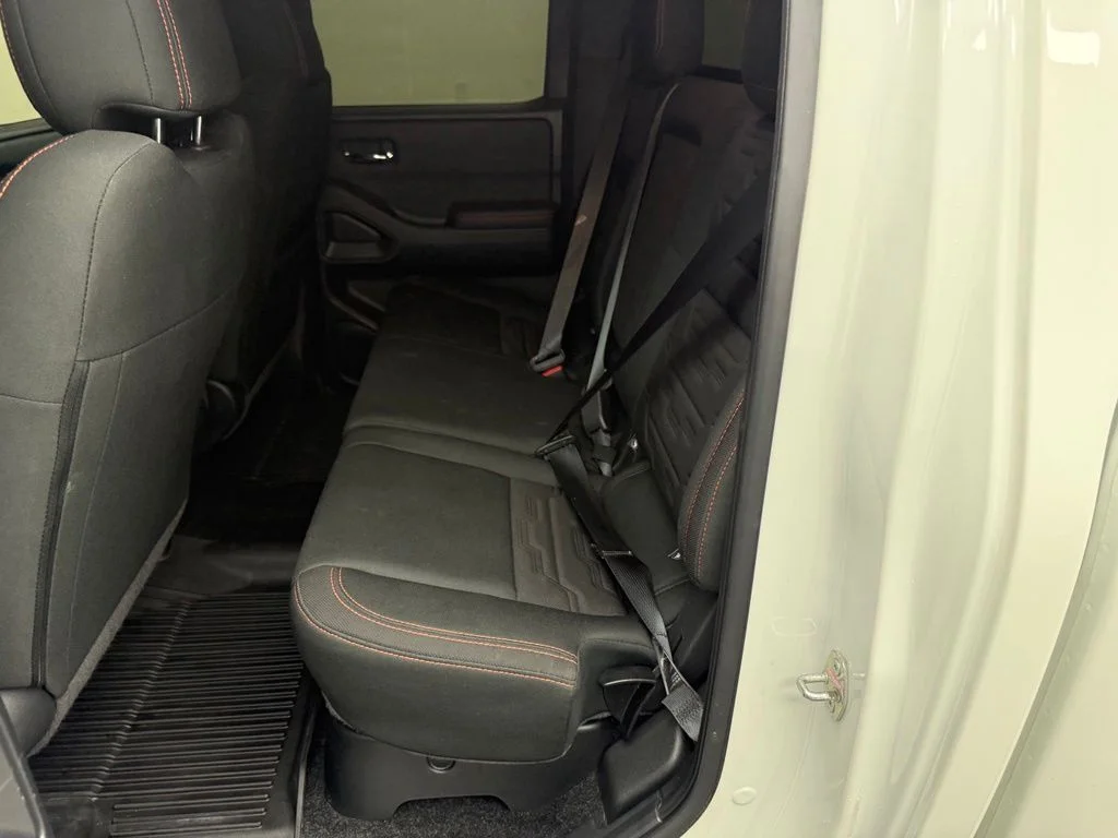 Used 2024 White Nissan PRO-4X image 36