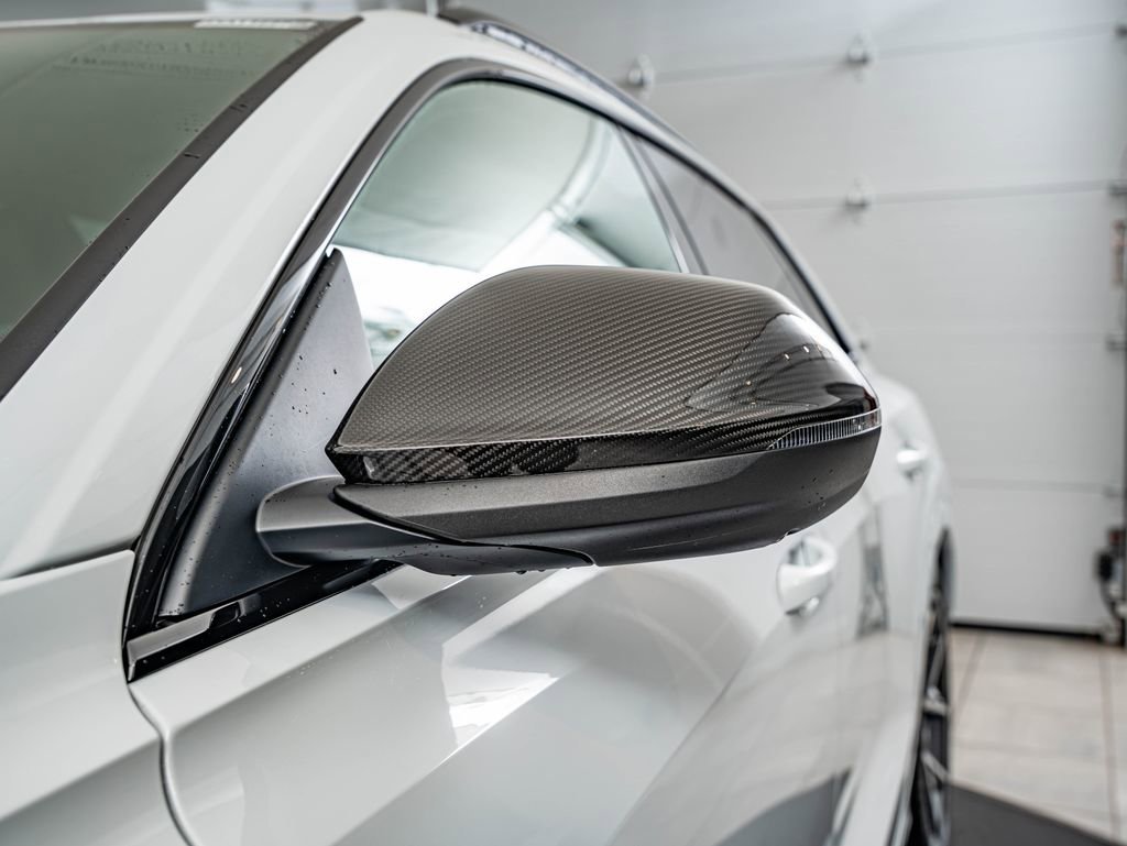 Used 2023 Glacier White Audi 4.0T Prestige image 9