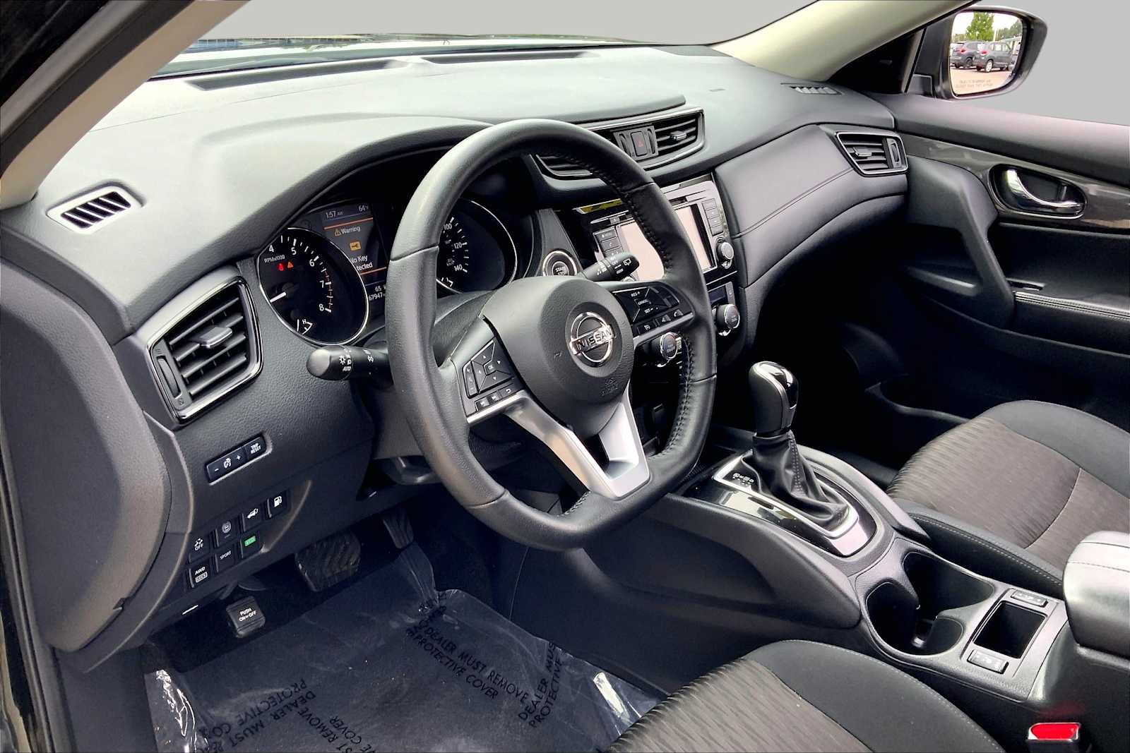 Used 2019 MIDNIGHT PINE M Nissan SV image 17