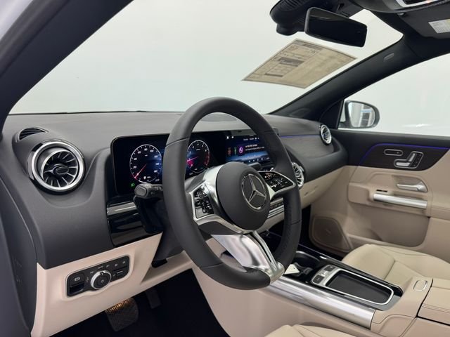 New 2026 Polar White Mercedes-Benz GLA 250 image 37
