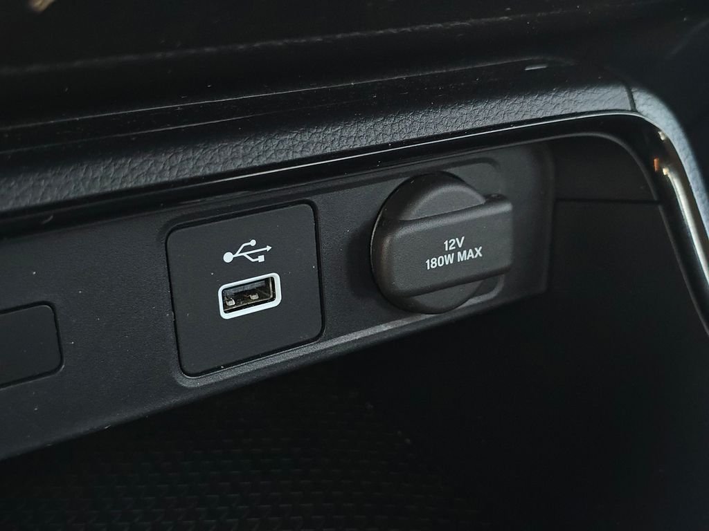 Used 2023  Honda LX image 34