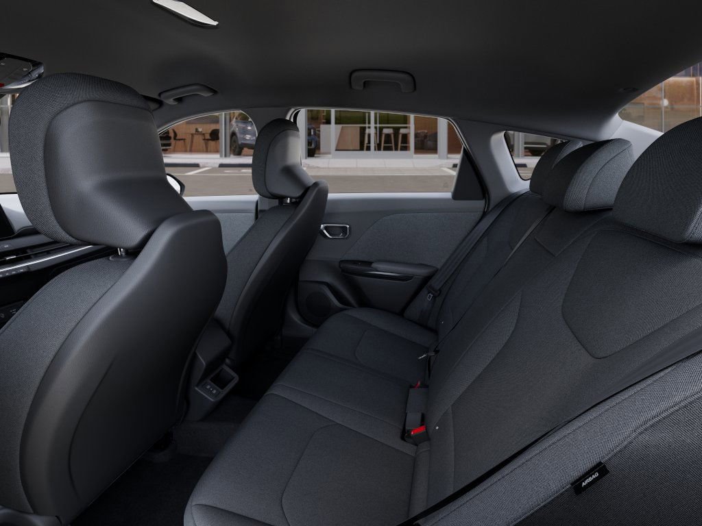 New 2026 Snow White Pearl Kia LXS image 18