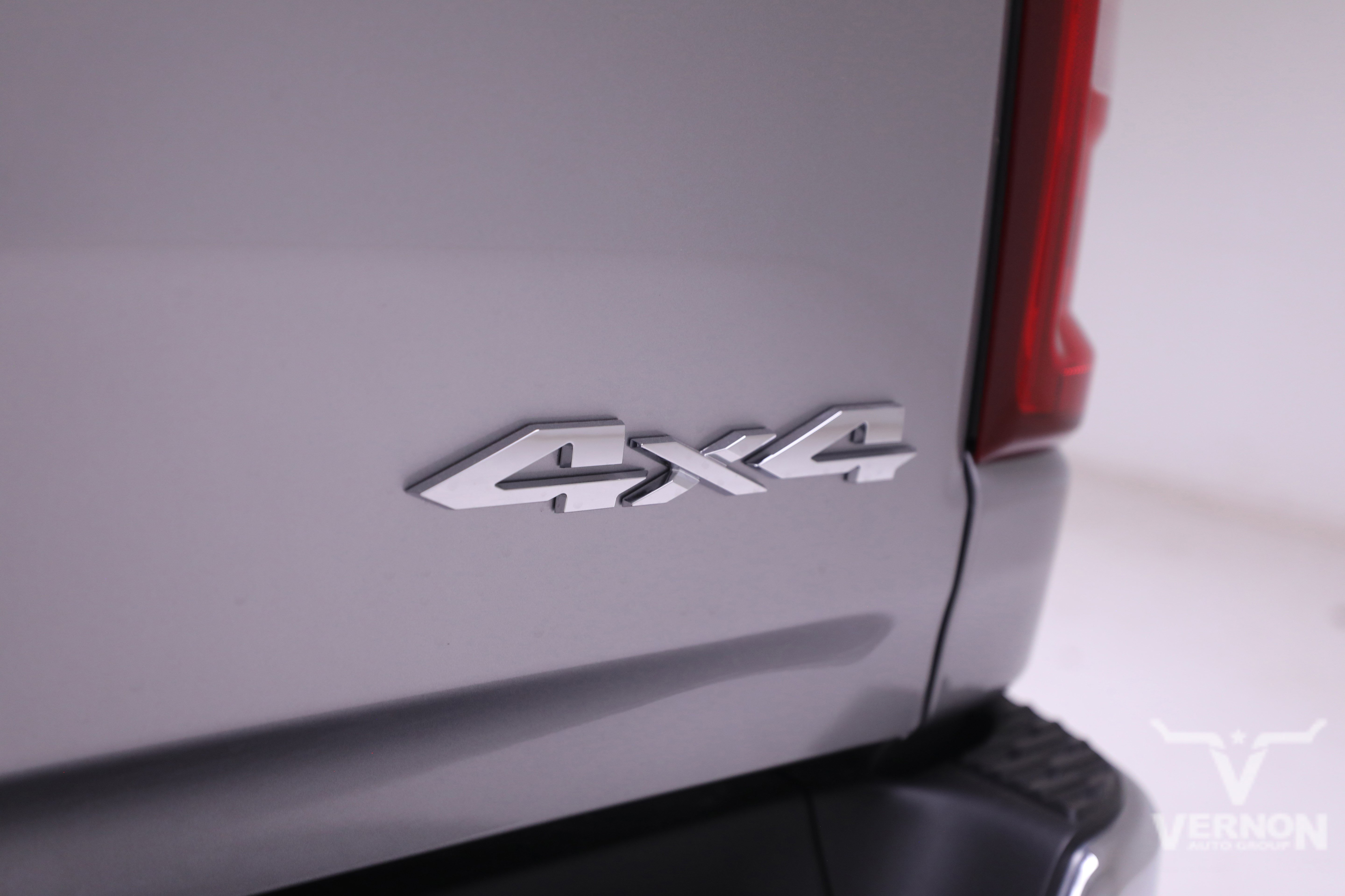 New 2026 Billet Silver Metallic Clearcoat Ram N image 44