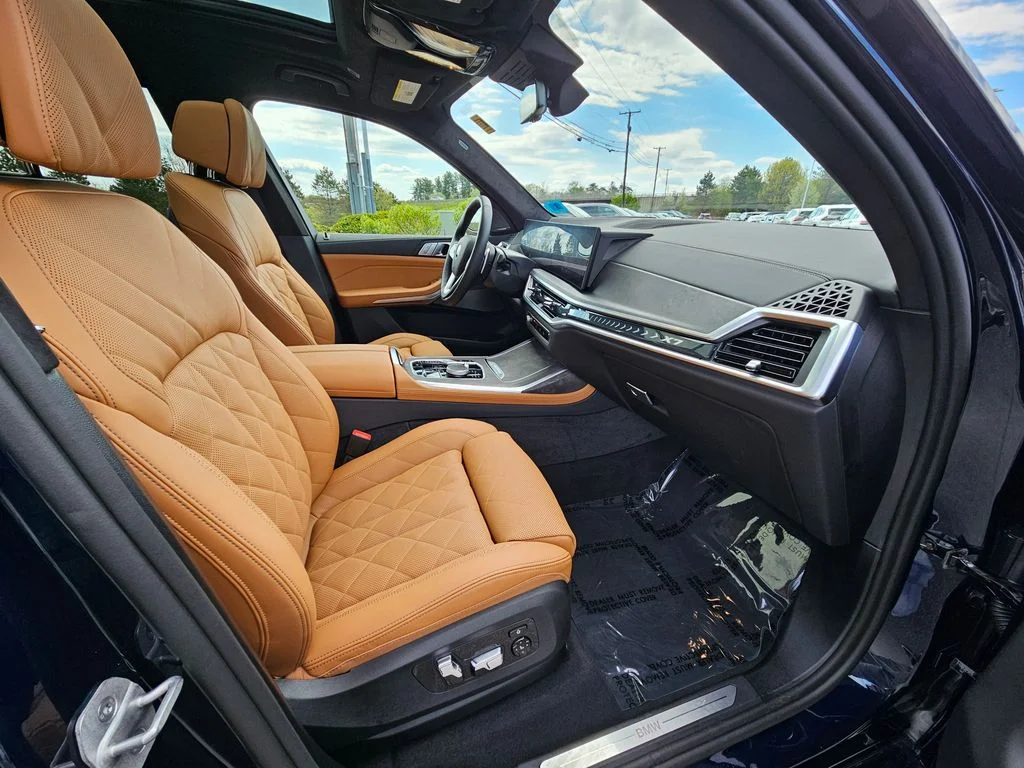 Certified Used 2026 Blue BMW xDrive40i image 15