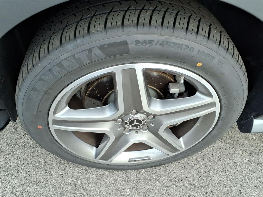 Used 2018 Gray Mercedes-Benz GLE 350 image 17