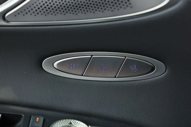 New 2026 Savile Silver Genesis 3.5T Sport Prestige image 17