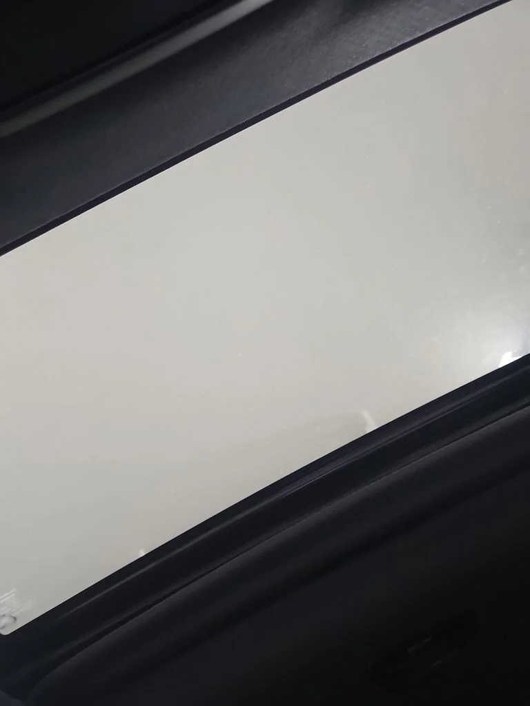 New 2026 CRYSTAL WHITE PEARL Subaru Limited image 22