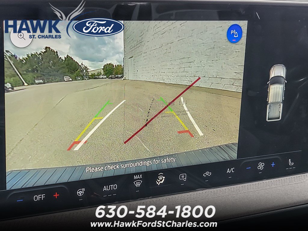 New 2026 Carbonized Gray Metallic Ford XLT image 13