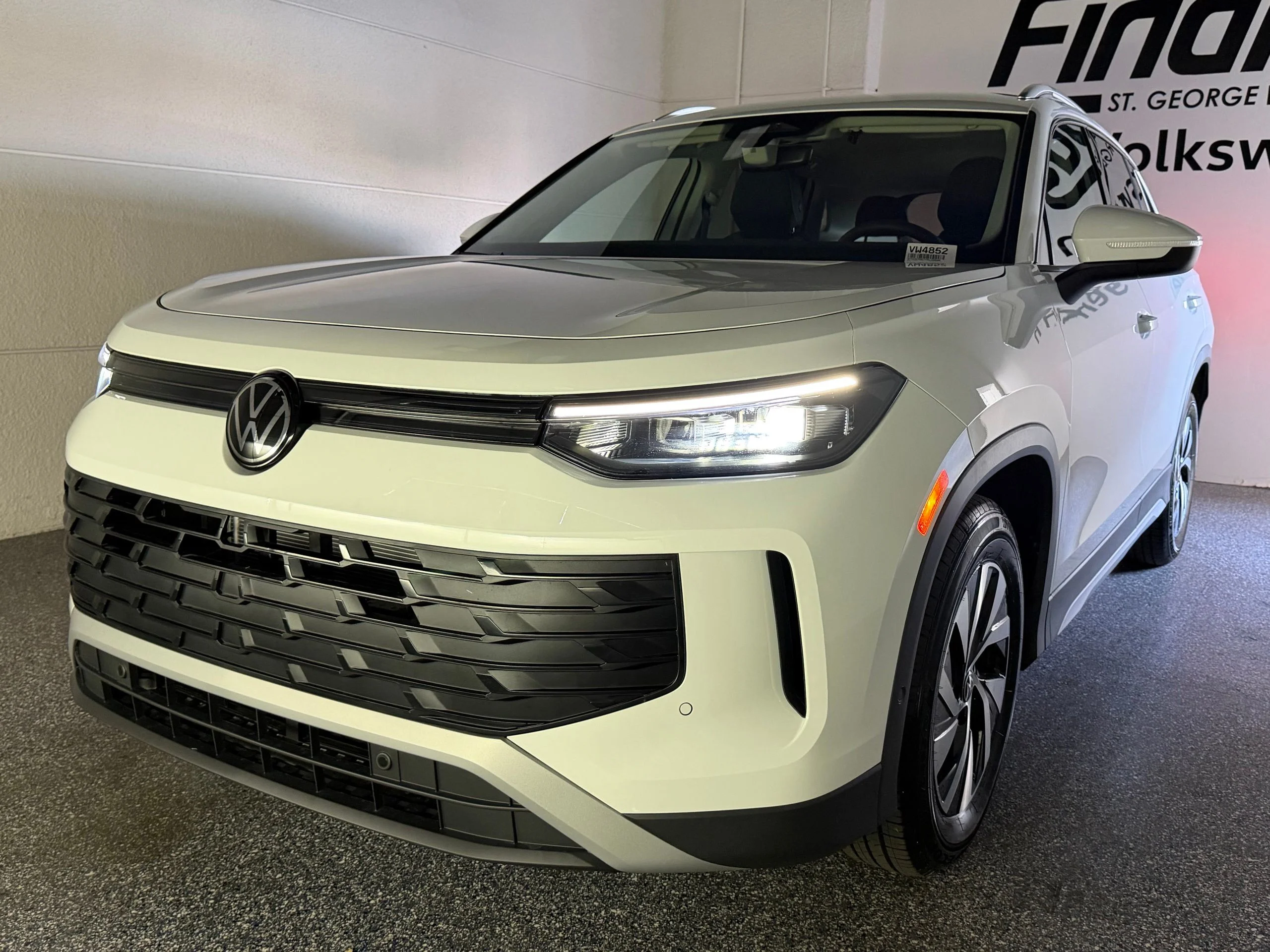 New 2026 White Volkswagen 2.0T S image 45