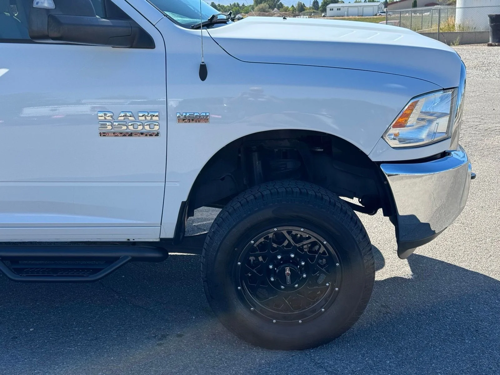 Used 2017 White Ram Tradesman image 4
