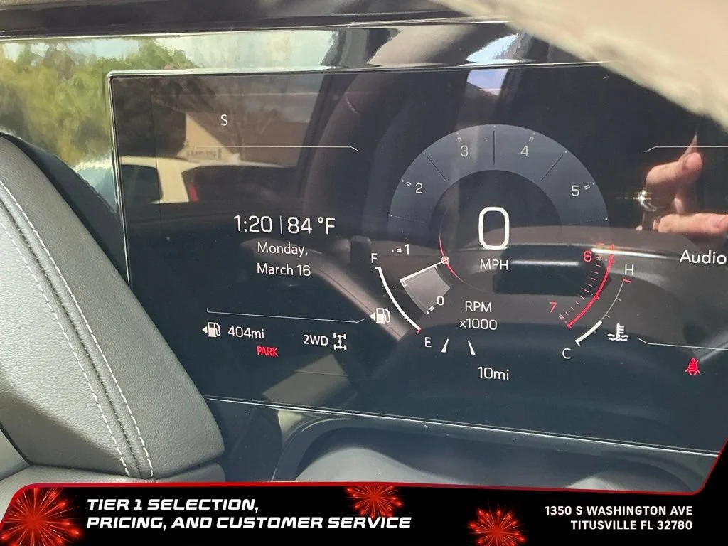 New 2026 Sterling Metallic GMC Elevation image 37