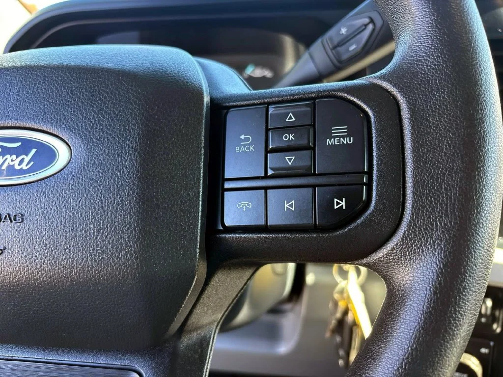 Used 2024 Oxford White Ford XLT image 18