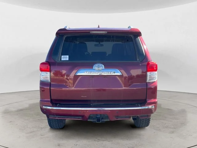Used 2013 Red Toyota SR5 image 4