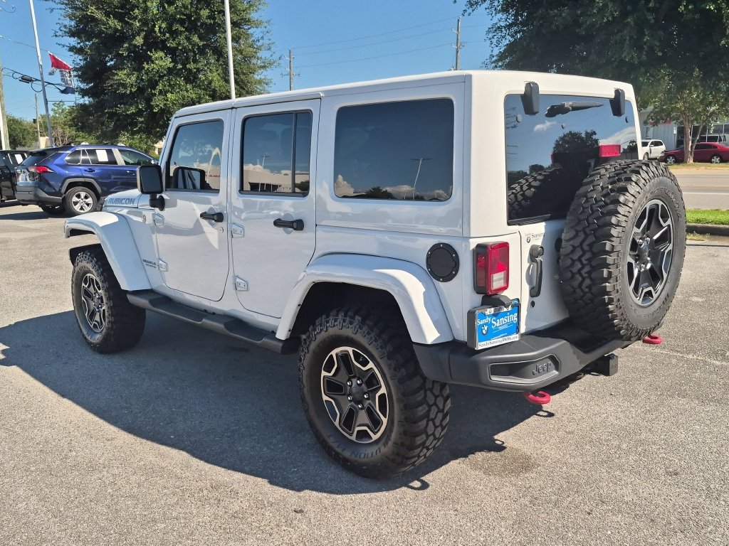 Used 2017 White Jeep Unlimited Rubicon image 4
