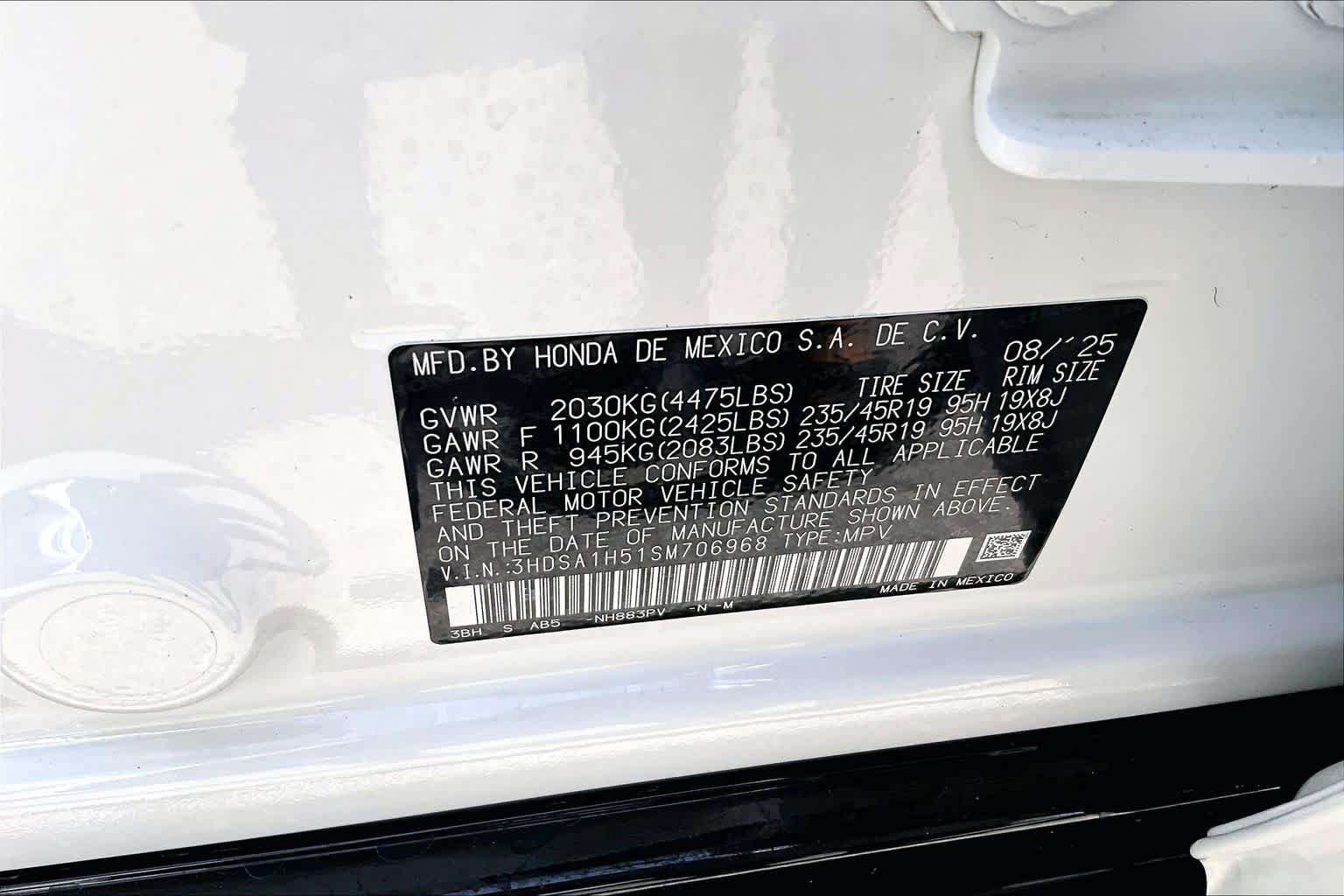 Used 2025 Platinum White Pearl Acura w/A-Spec Package image 35