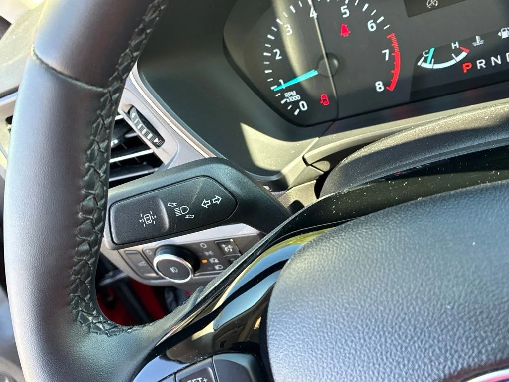 Used 2022 Red Ford SEL image 32