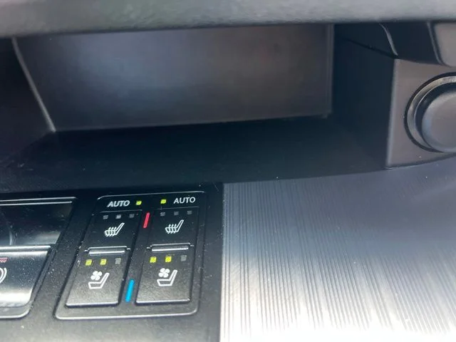 Used 2019 Obsidian Lexus 350 F Sport image 18