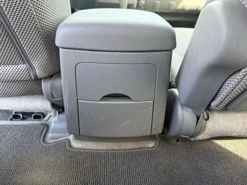 Used 2013 Blue Nissan SV image 39