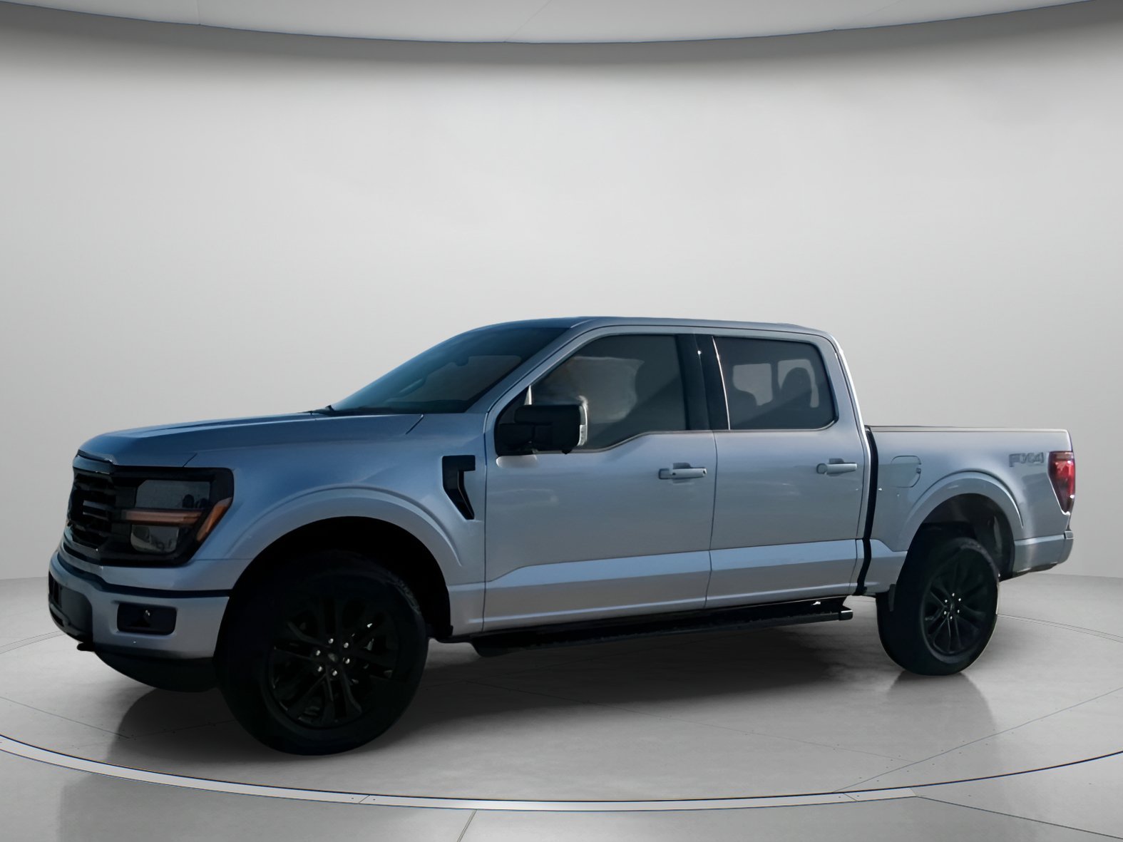 New 2026 Iconic Silver Metallic Ford XLT image 11