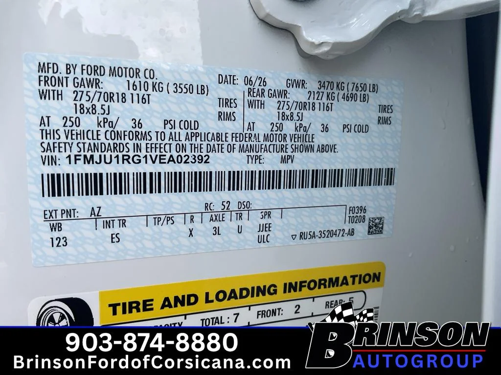New 2027 Star White Metallic Tri-Coat Ford Tremor® image 21