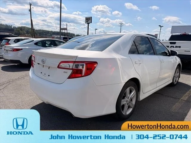 Used 2013 White Toyota SE image 5