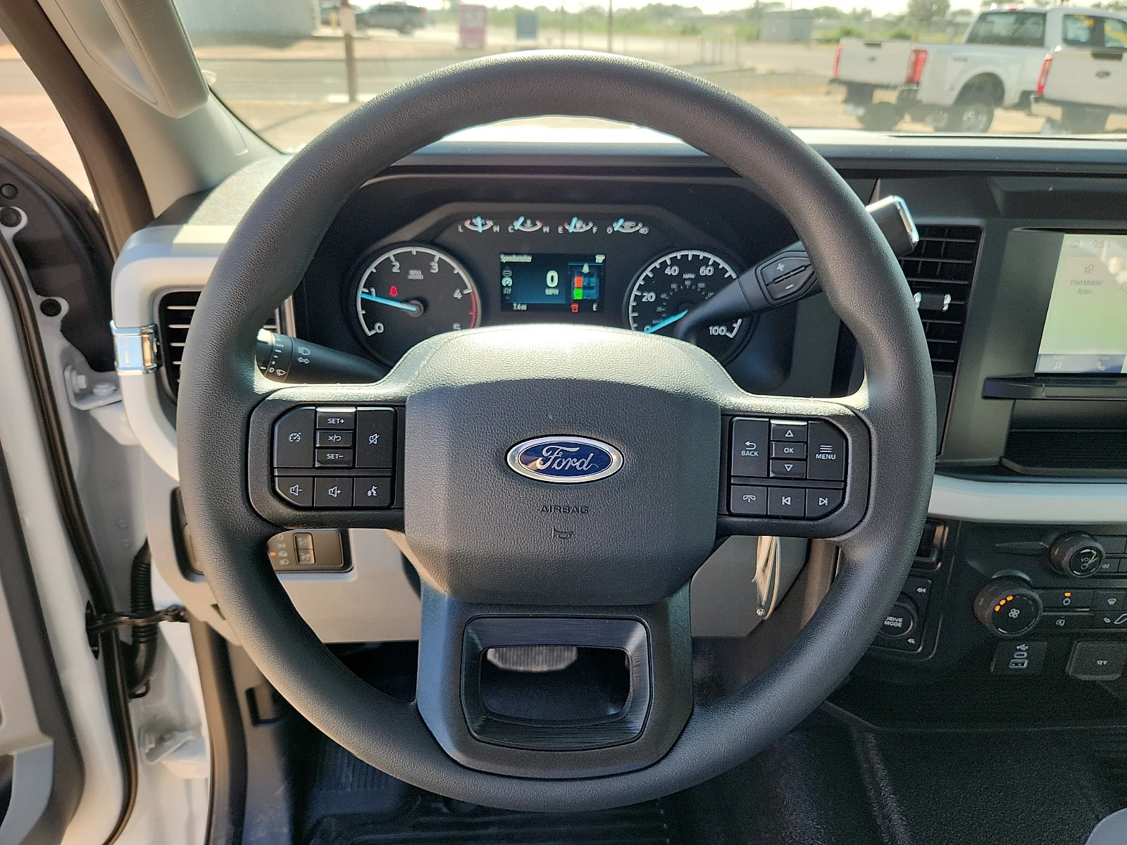 New 2026 Oxford White Ford XL image 21
