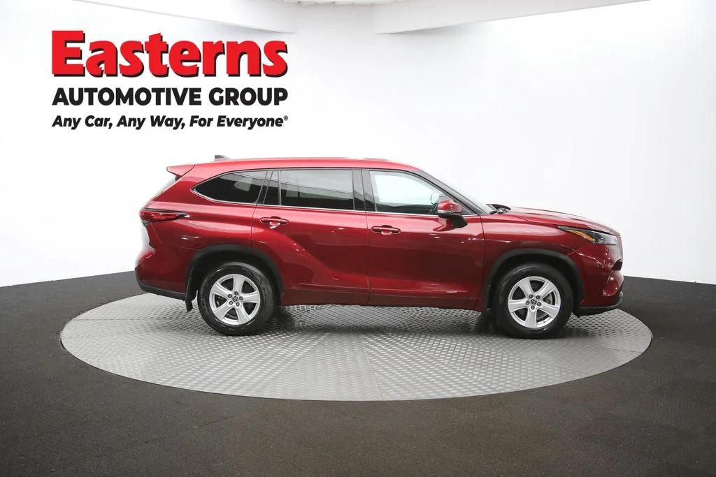 Used 2022 Red Toyota LE image 45