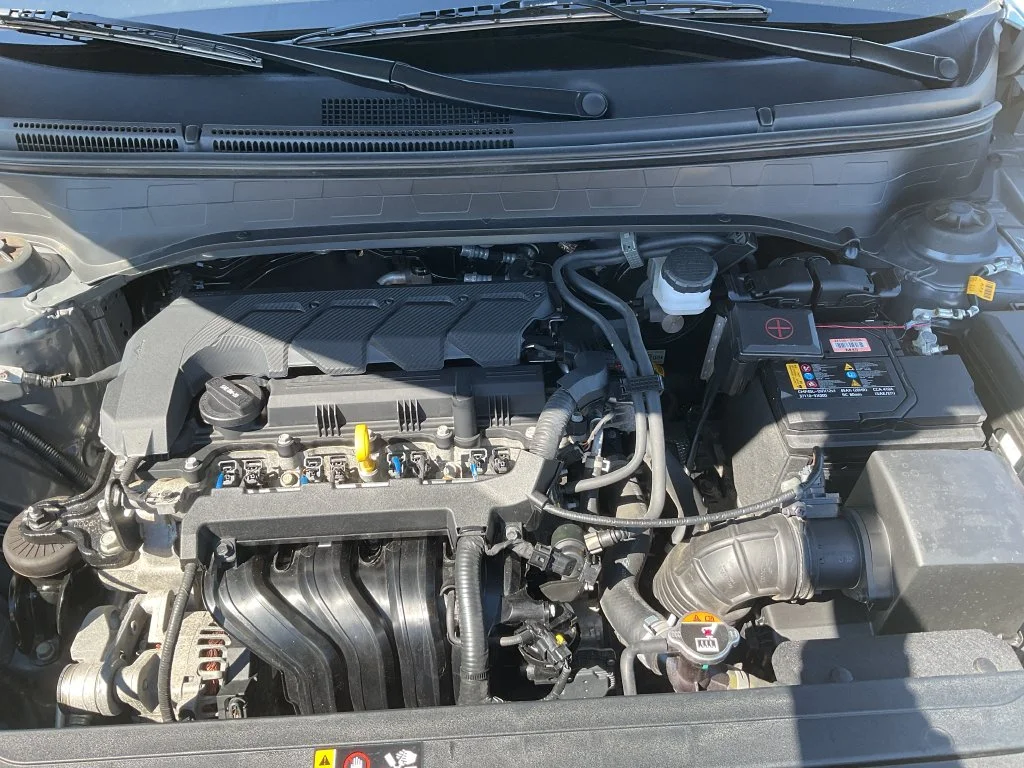 Used 2025 Gray Hyundai SEL image 32