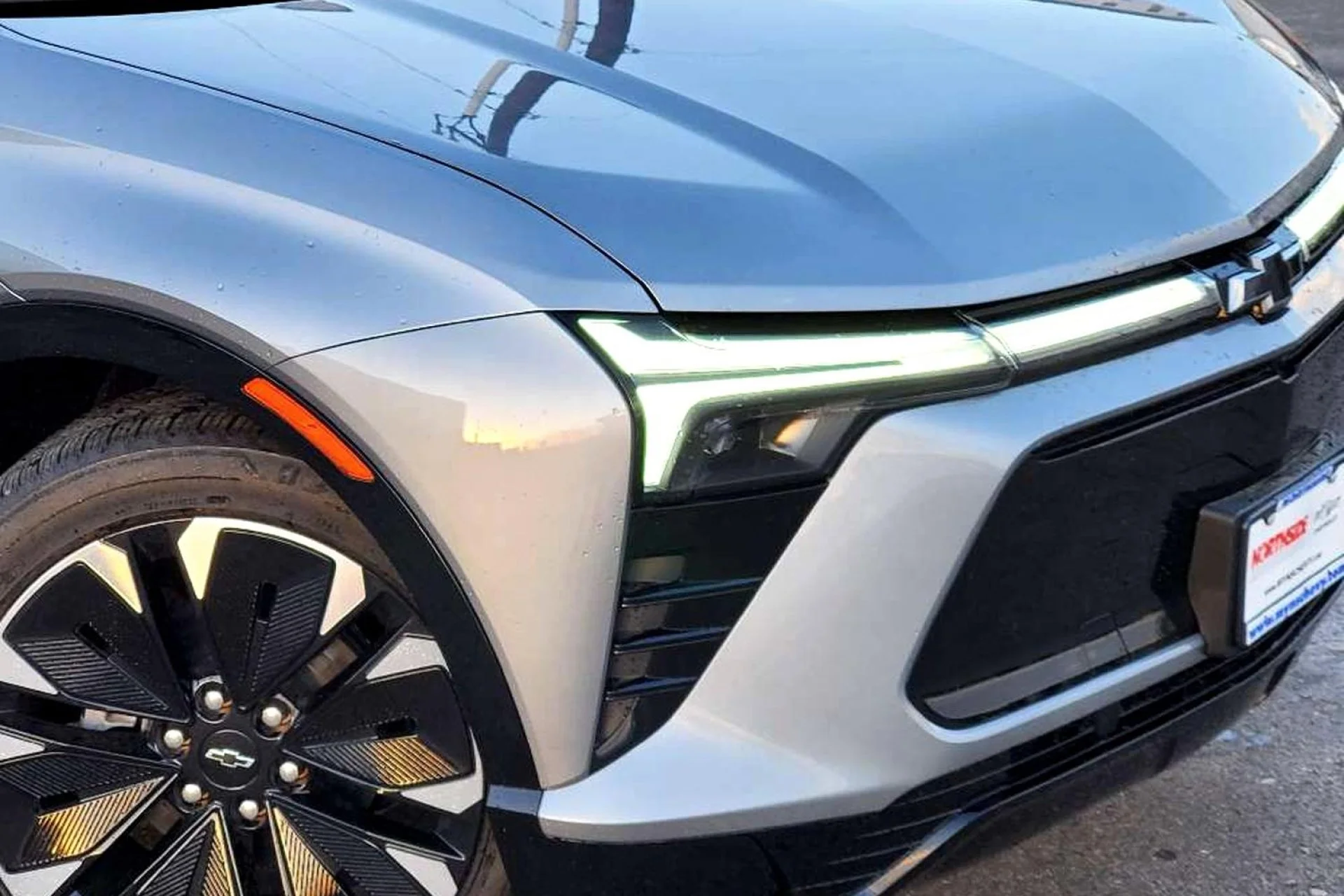 New 2025 Gray Chevrolet RS image 3