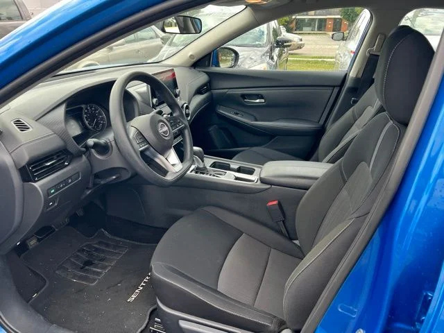 Used 2025 Blue Nissan SV image 8