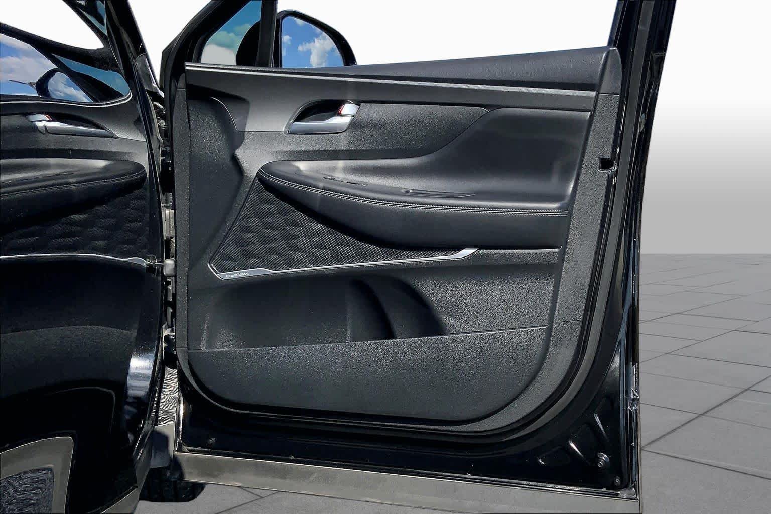 Used 2021 Twilight Black Hyundai SEL image 22