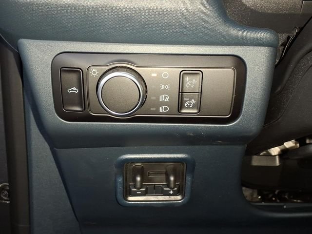 New 2026 Carbonized Gray Metallic Ford XLT image 14