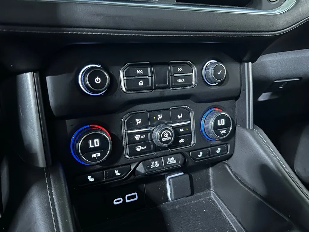 Used 2023 Black Chevrolet LT image 18