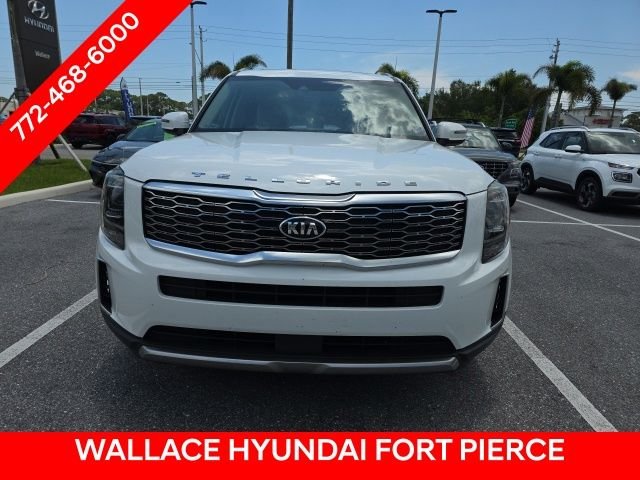Used 2020 White Kia EX image 1