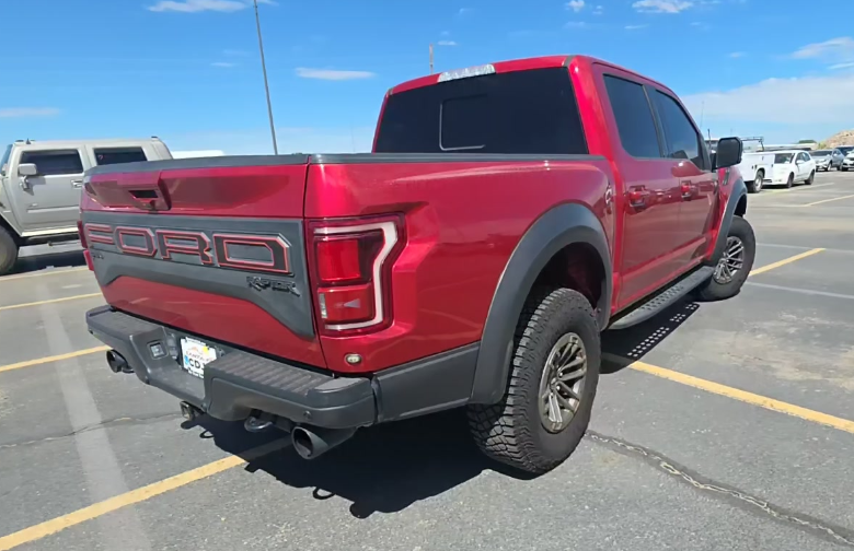 Used 2020 Red Ford Raptor image 4