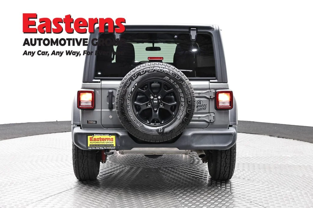 Used 2021 Gray Jeep Unlimited Willys image 6