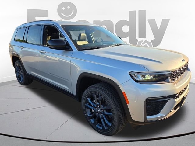 New 2026 Silver Zynith Exterior Paint Jeep Limited image 3