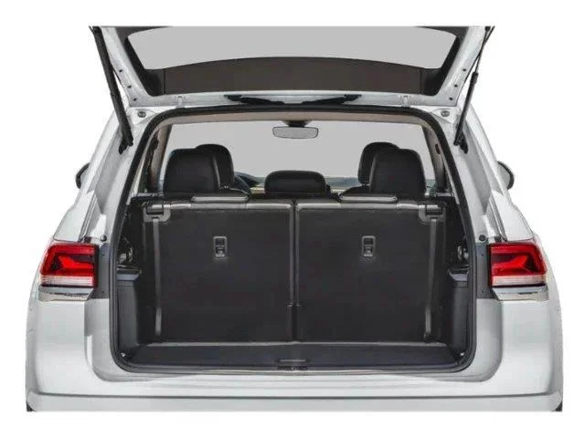 New 2026 Pure Gray Volkswagen 2.0T SE w/Technology image 8