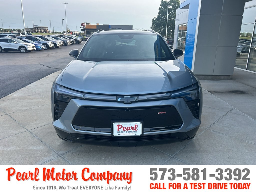 Used 2024 Chevrolet Blazer EV RS with VIN 3GNKDHRK9RS290090 for sale in Mexico, MO