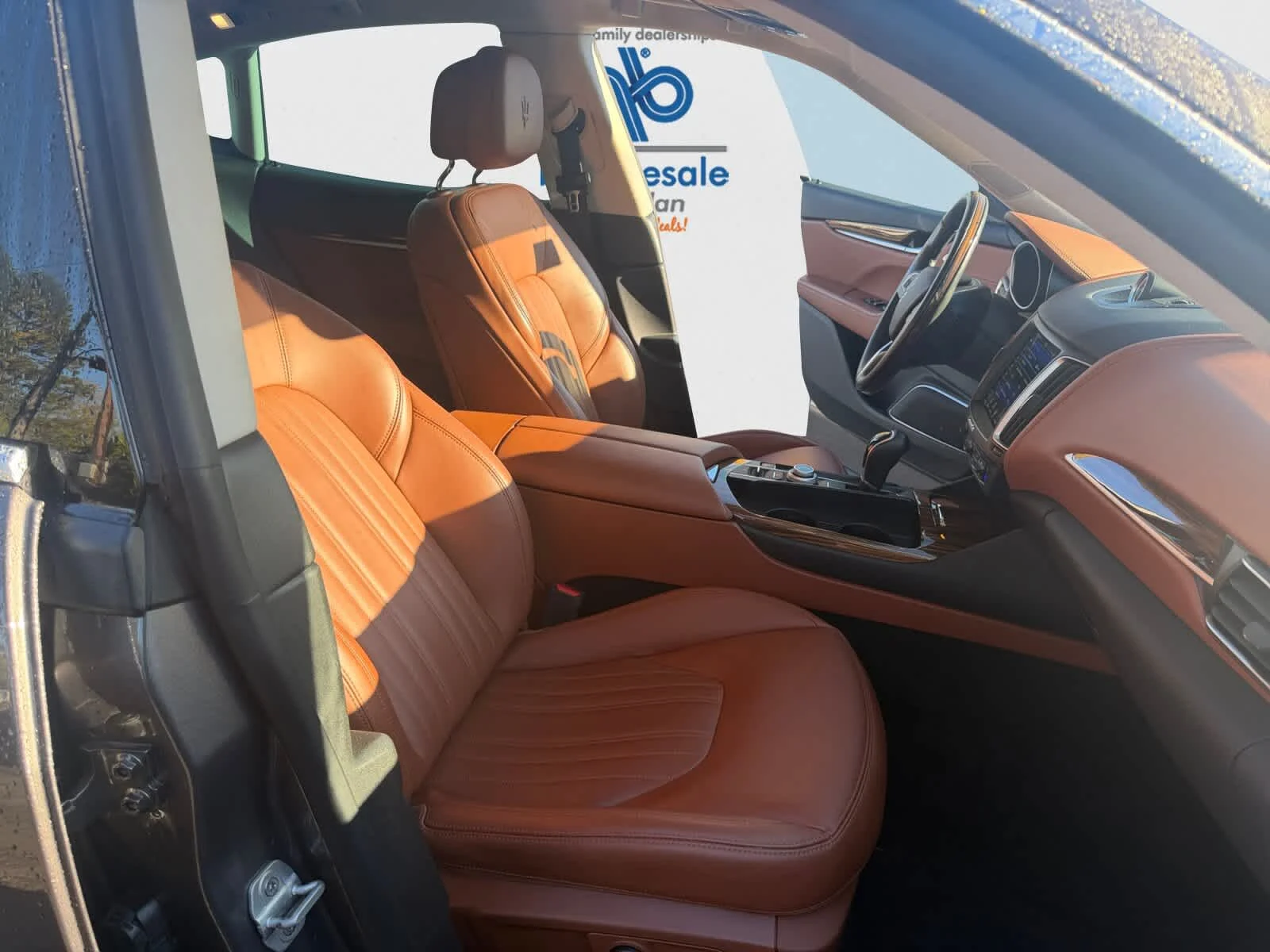 Used 2017 Grigio Metallic Maserati  image 23