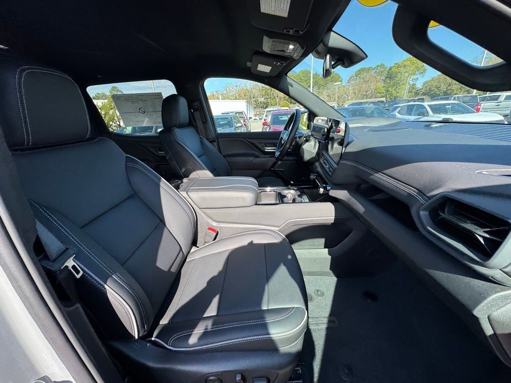 2026 Chevrolet Silverado EV LT - Photo 15