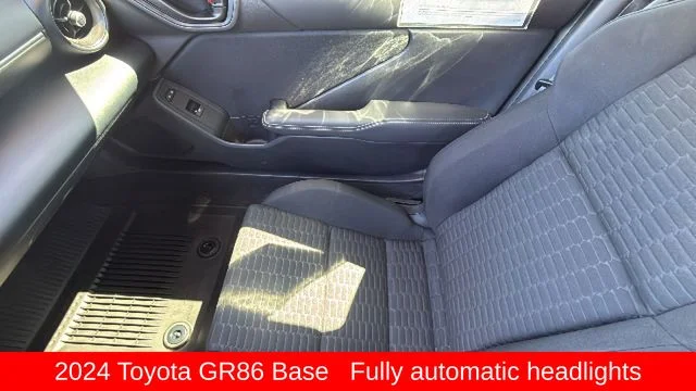 2024 Toyota GR86 Base - Photo 12