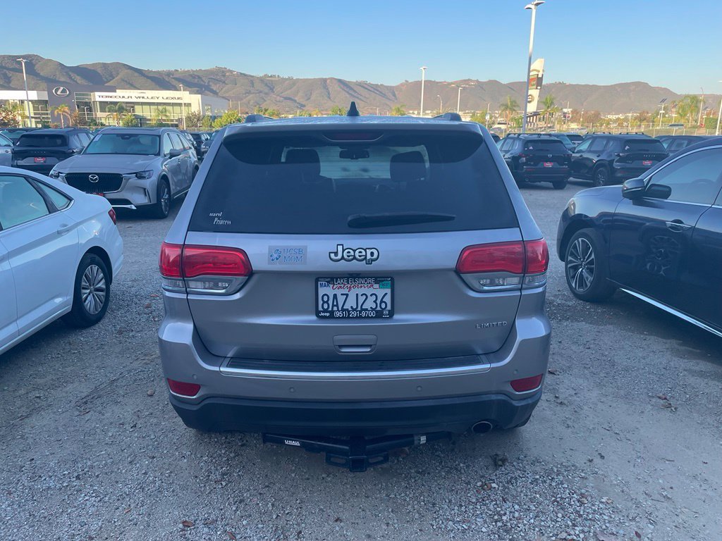 Used 2015 Billet Silver Metallic Jeep Limited image 6